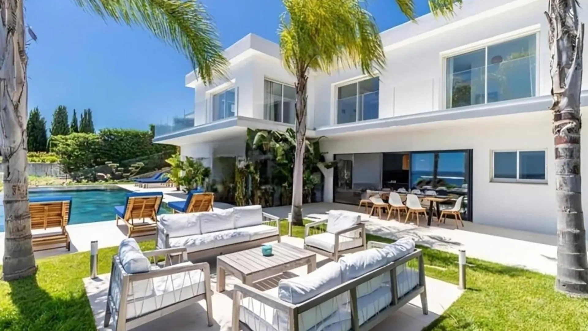 5 Bedroom Villa With Sea View & Pool Vallauris