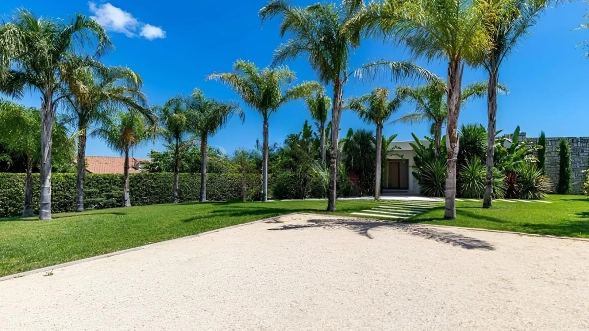 Casa vacanze 5 Bedroom Villa With Sea View & Pool Vallauris